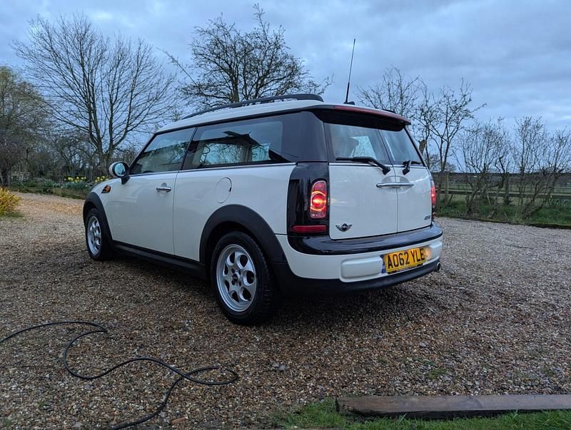 Usado Mini Cooper Clubman 2013 Blanco Familiar