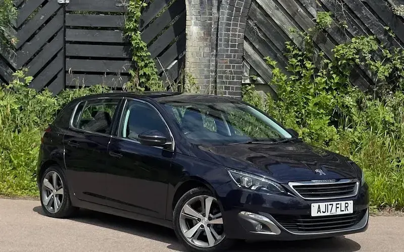 Used Peugeot 308 Allure 131 HP (96 kW) 2016 Hatchback