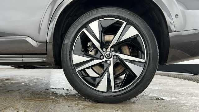 Used Volvo XC90 Plus 232 HP (170 kW) 2023 SUV