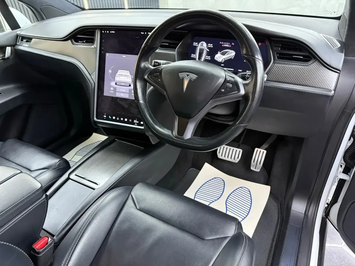 Used Tesla Model X 448 kW (610 HP) 2019 White SUV