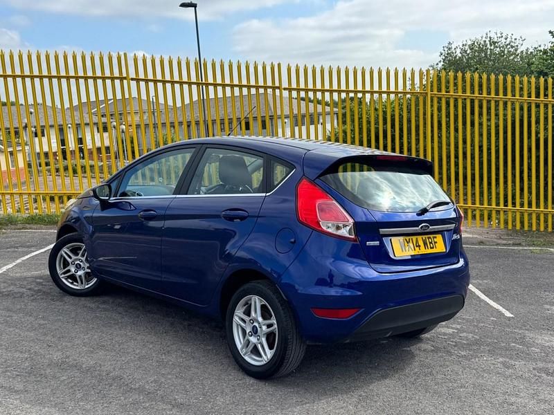 Used Ford Fiesta Zetec 2014 Blue Hatchback