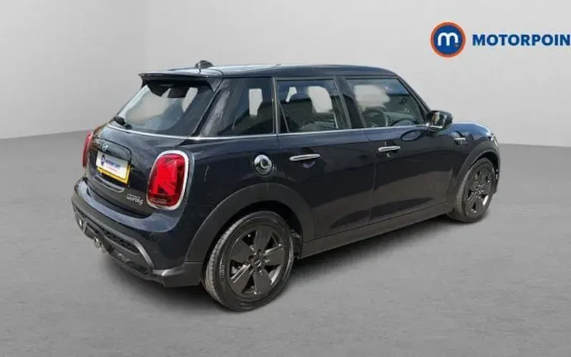 Used Mini Cooper S Classic 178 HP (130 kW) 2022 Blue/black Hatchback