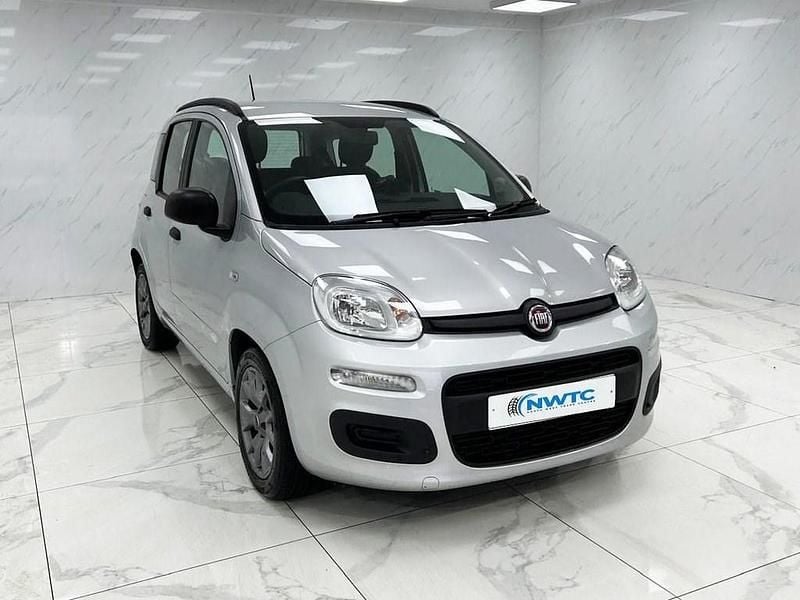 Used Fiat Panda Easy 70 HP (51 kW) 2021 Silver Hatchback