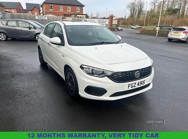 White Used 2017 Fiat Tipo Easy Hatchback | £5,295 (Fair price) - Image 1/4