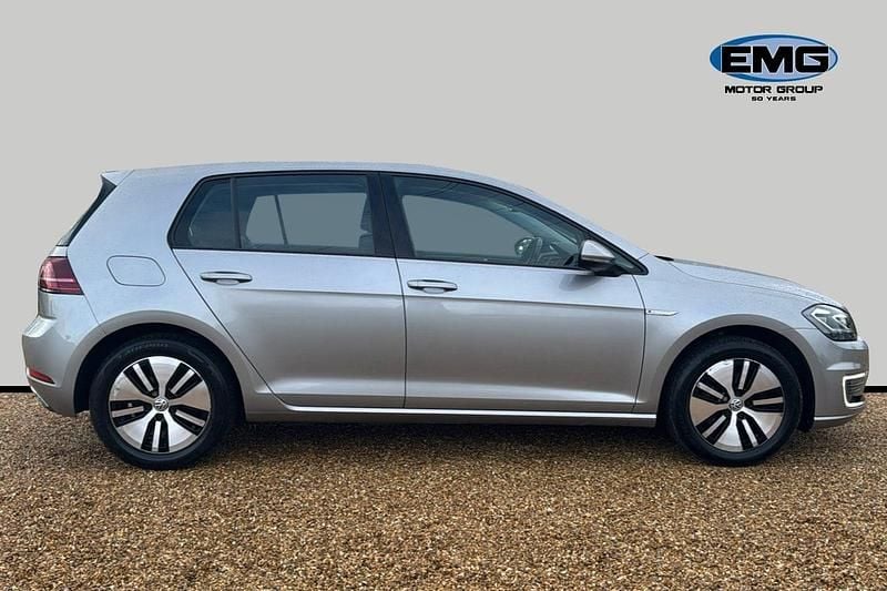 Used VW e-Golf 100 kW (136 HP) 2020 Silver Hatchback