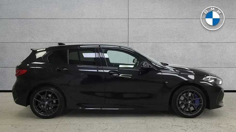 Used BMW 120 M Sport 187 HP (137 kW) 2020 Black Hatchback
