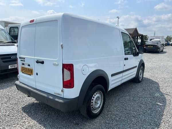 Used Ford Transit Connect 75 HP (55 kW) 2010 White MPV
