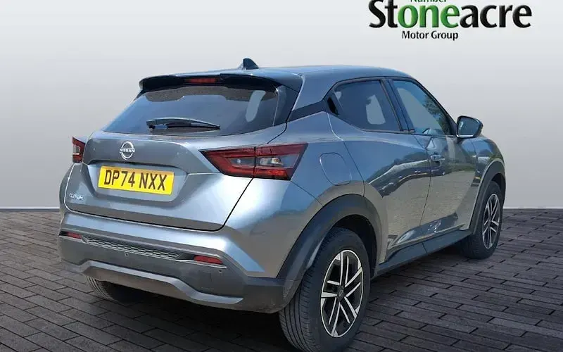 Used Nissan Juke N-Connecta 117 HP (86 kW) 2019 Grey SUV