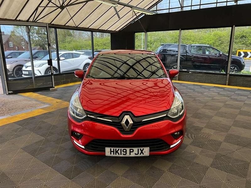 Used Renault Clio IV Iconic 90 HP (66 kW) 2019 Red Hatchback