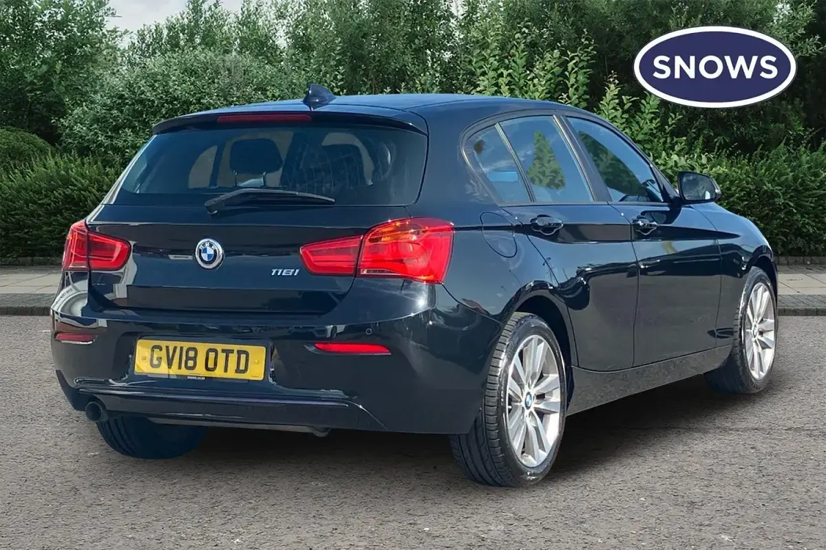 Used BMW 118 Sport Line 136 HP (100 kW) 2018 Black Hatchback