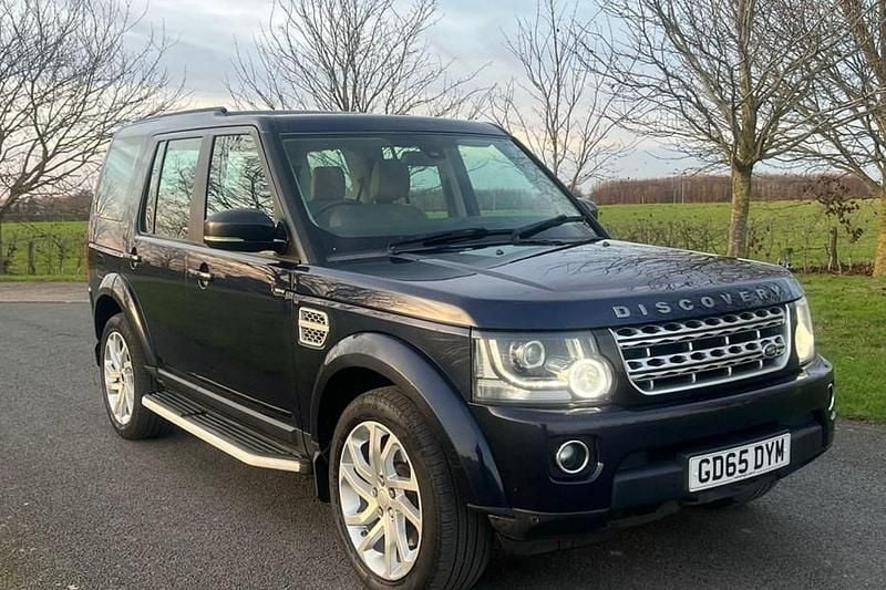 Used 2015 Land Rover Discovery 4 HSE SUV | £9,990 (Good price) - Image 1/1