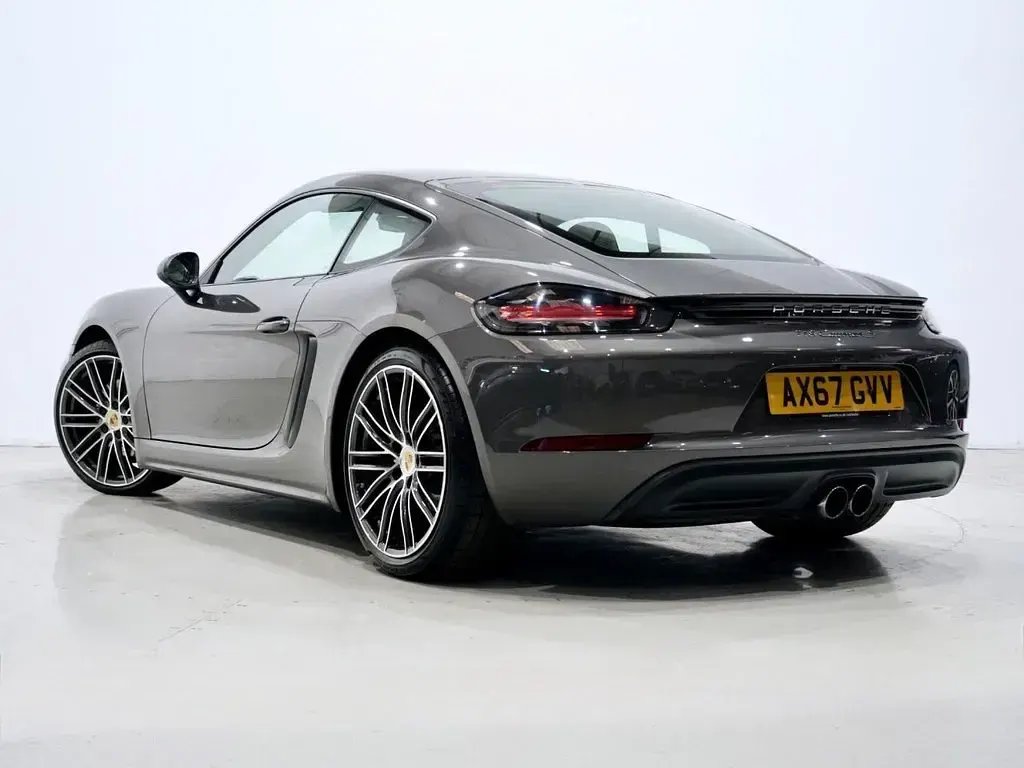 Used Porsche 718 Cayman 350 HP (257 kW) 2017 Grey Coupe