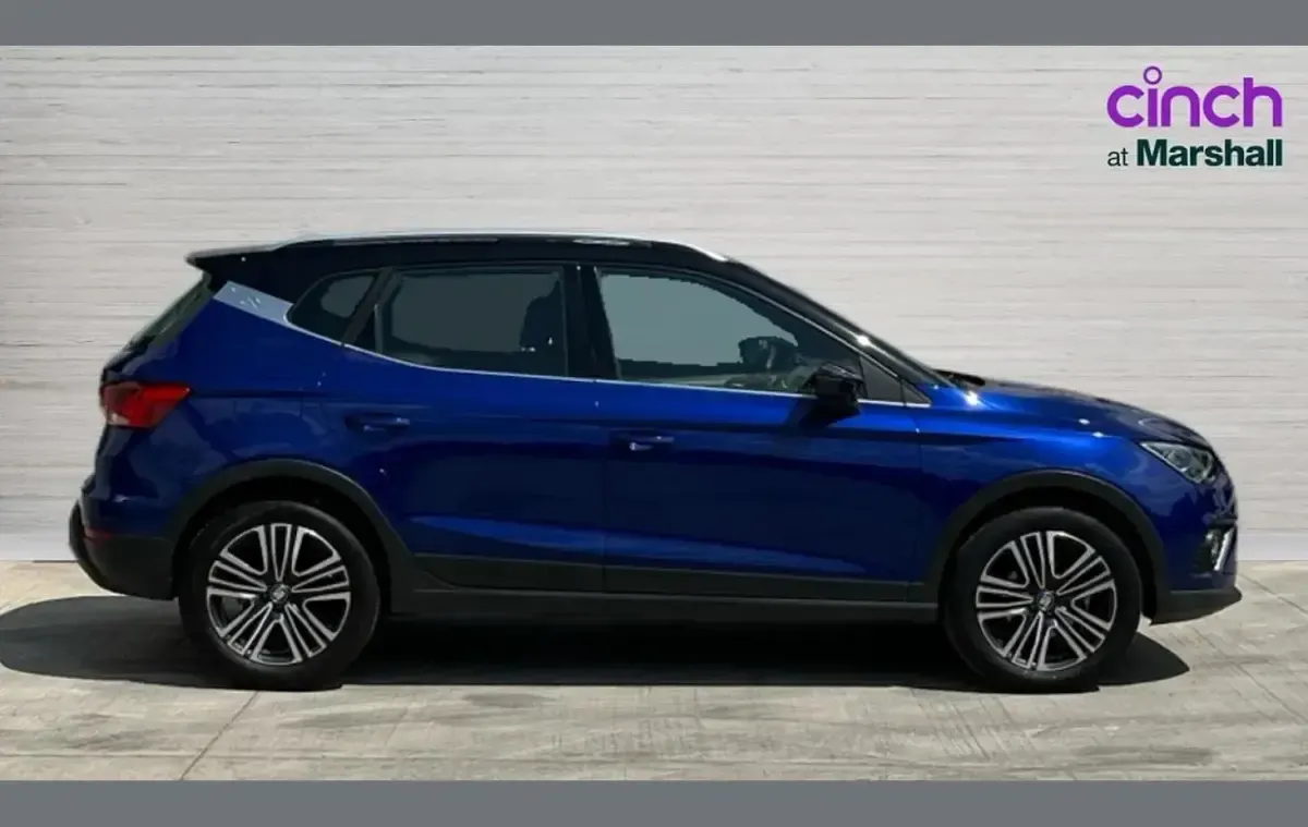 Used Seat Arona XCELLENCE 110 HP (80 kW) 2021 Blue SUV