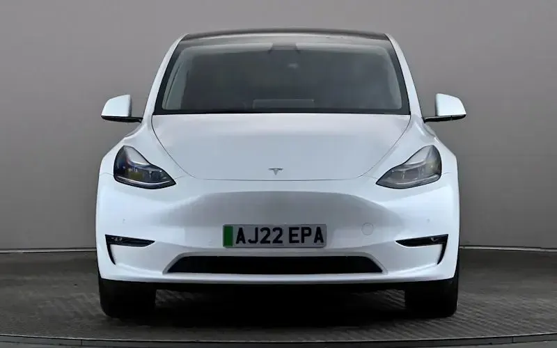 Used Tesla Model Y Long Range AWD 286 kW (389 HP) 2025 SUV