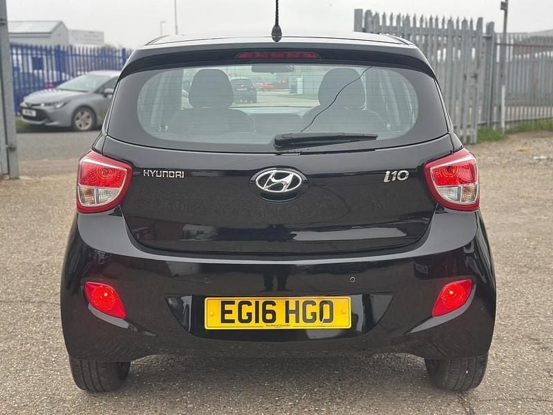 Used Hyundai i10 SE 87 HP (63 kW) 2016 Black Hatchback
