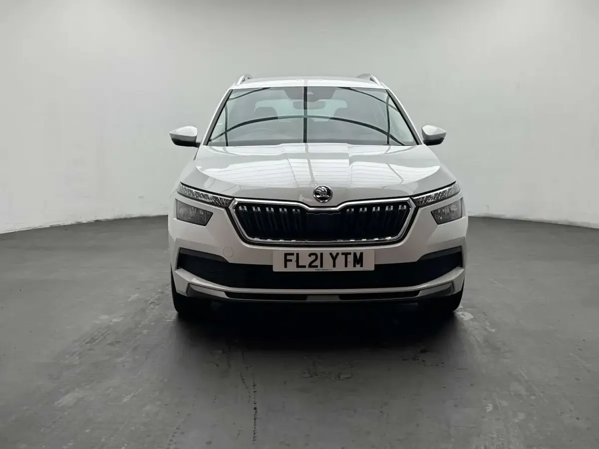 Used Skoda Kamiq SE L 150 HP (110 kW) 2021 White SUV