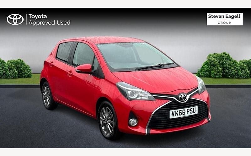 Used 2016 Toyota Yaris Hatchback | £6,799 (Fair price) - Image 1/3