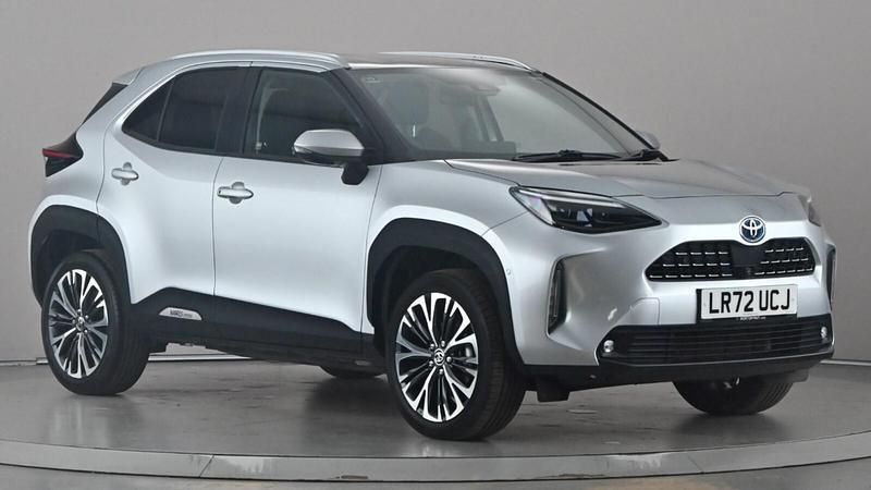 Silver Used 2022 Toyota Yaris Cross SUV | £21,599 - Image 1/4