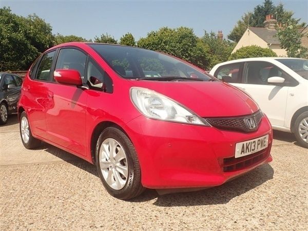 Red Used 2013 Honda Jazz ES Hatchback | £2,995 (Super price) - Image 1/1