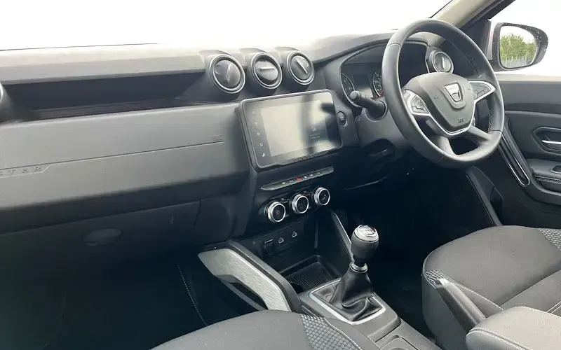 Used Dacia Duster Prestige 90 HP (66 kW) 2022 Orange SUV