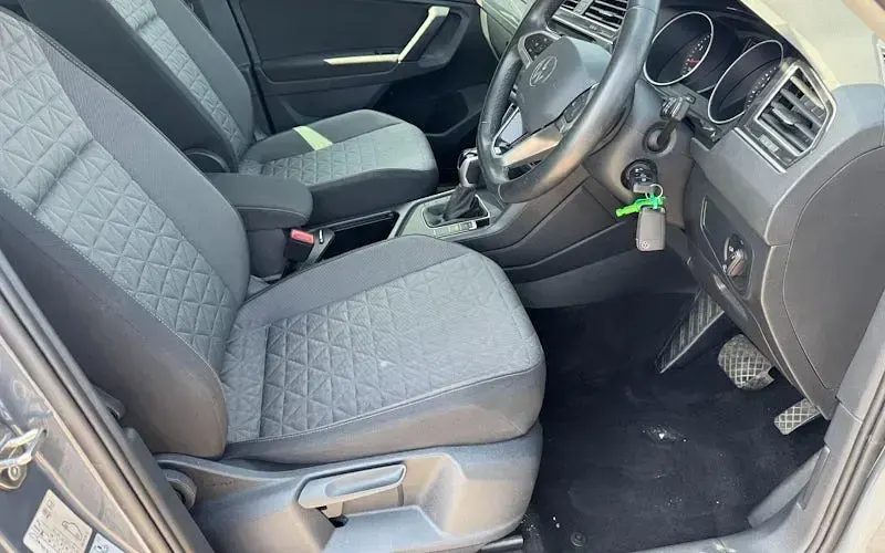 Used VW Tiguan Life 150 HP (110 kW) 2024 Grey SUV