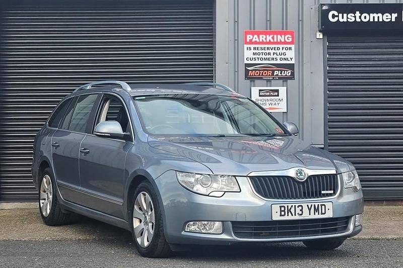 Used Skoda Superb GreenLine 105 HP (77 kW) 2013 Grey Estate