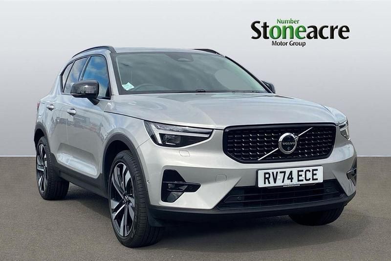 Silver Used 2024 Volvo XC40 Ultra SUV | £37,802 (Expensive) - Image 1/4