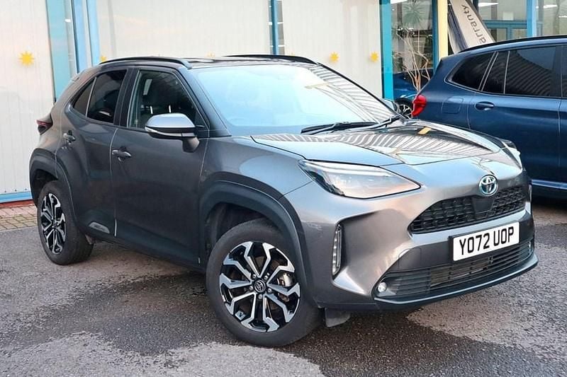 Used Toyota Yaris Hybrid Design 116 HP (85 kW) 2023 SUV