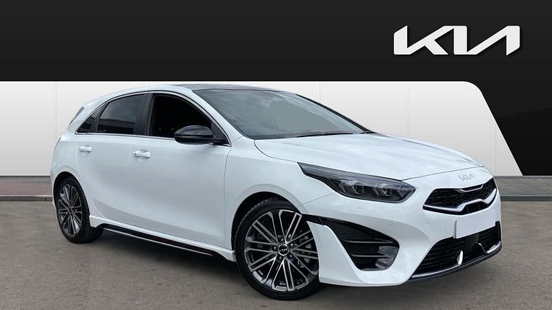 Other Used 2025 Kia Ceed GT-Line S Hatchback | £25,336 (Expensive) - Image 1/3