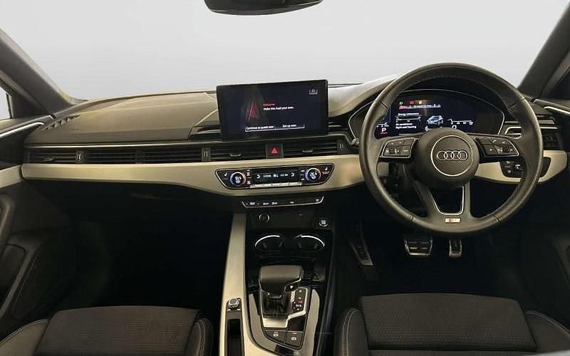 Used Audi A4 S-Line 204 HP (150 kW) 2025 Estate