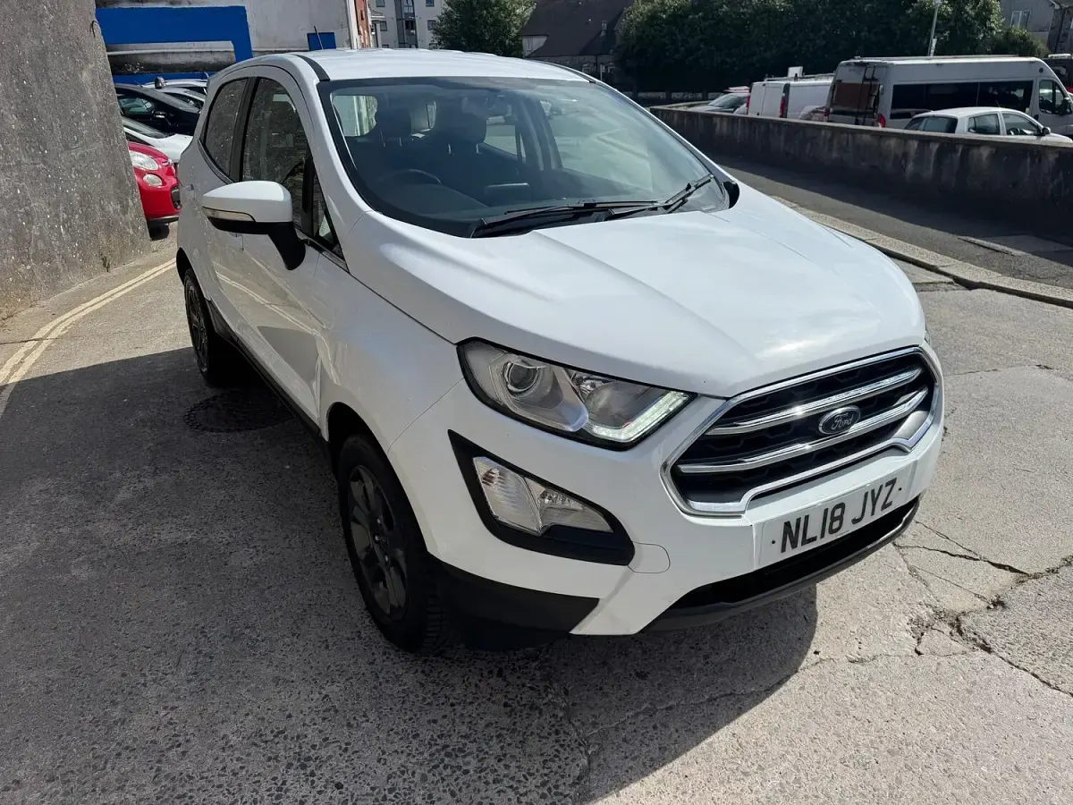 Used Ford Ecosport Zetec 125 HP (91 kW) 2018 White SUV