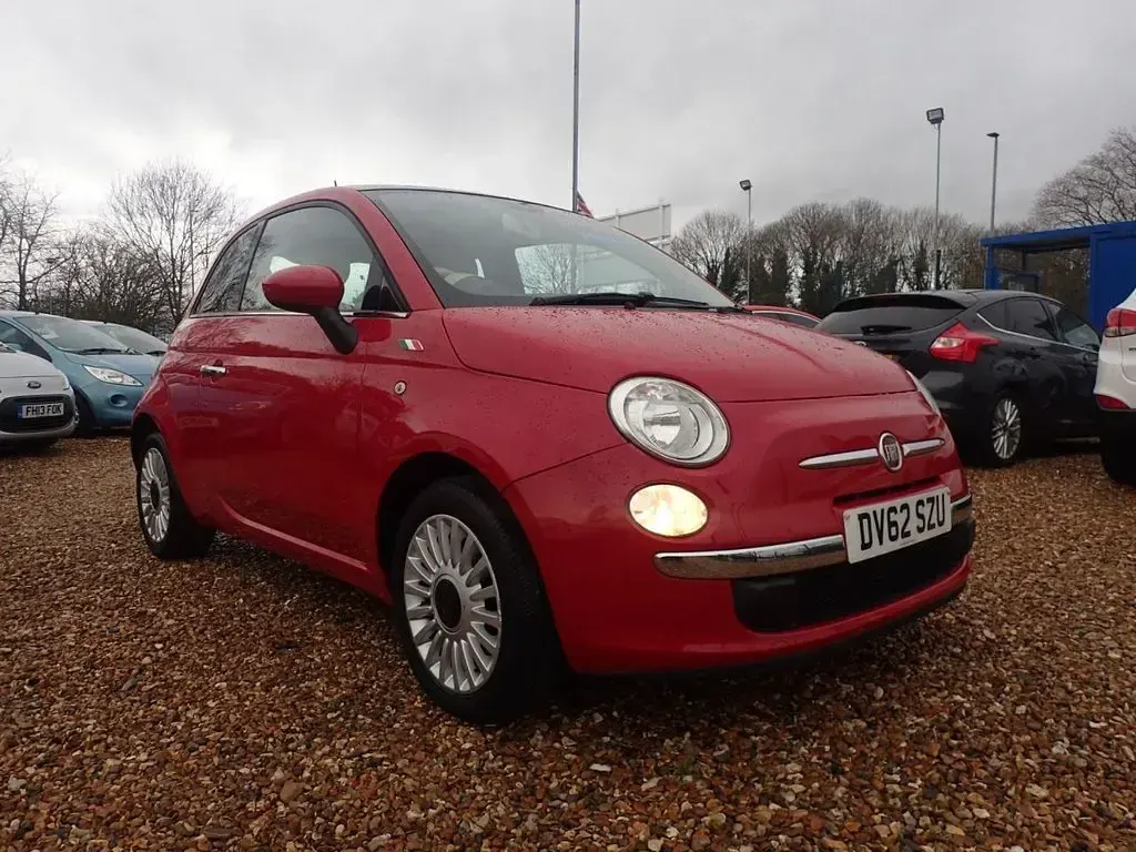 Used Fiat 500 Lounge 69 HP (50 kW) 2012 Red Hatchback