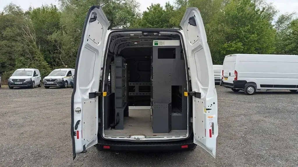 Używany Ford Transit Custom 105 KM (77 kW) 2019 Biały Van