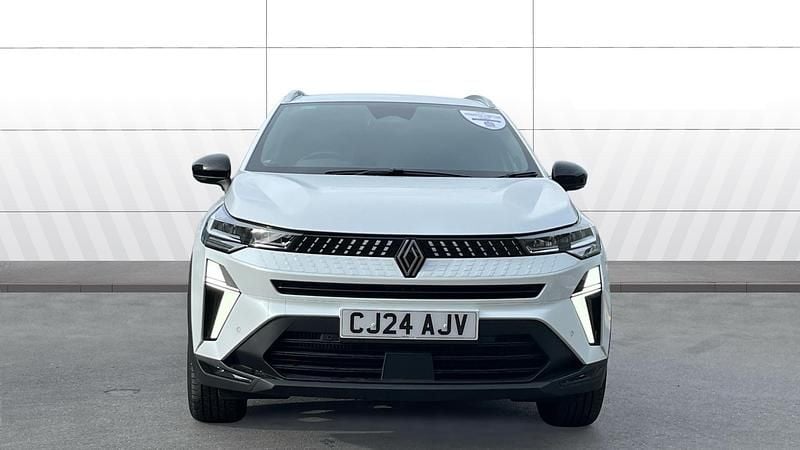 Used Renault Captur Techno 91 HP (66 kW) 2024 White SUV