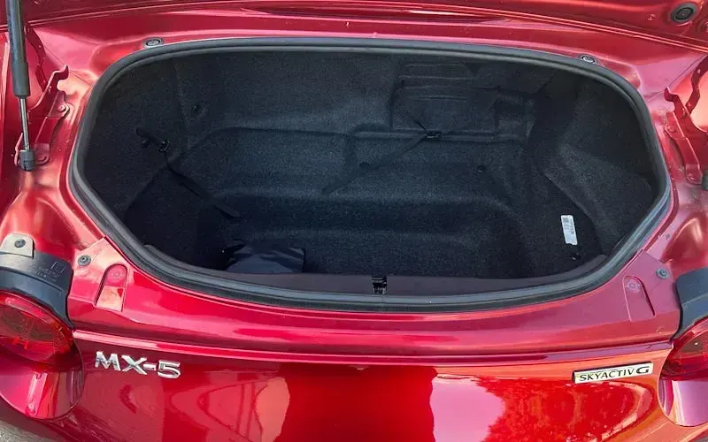 Used Mazda MX5 132 HP (97 kW) 2022 Cabriolet