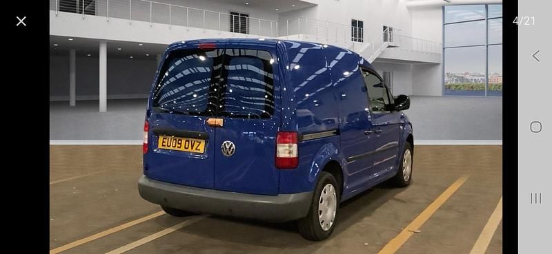 Used VW Caddy 69 HP (50 kW) 2009 Blue MPV