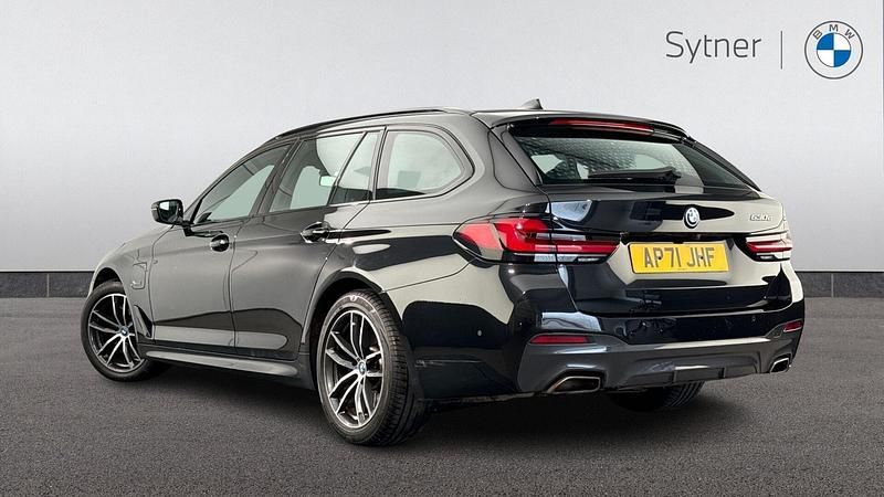 Used BMW 530e M Sport 288 HP (211 kW) 2022 Black Estate