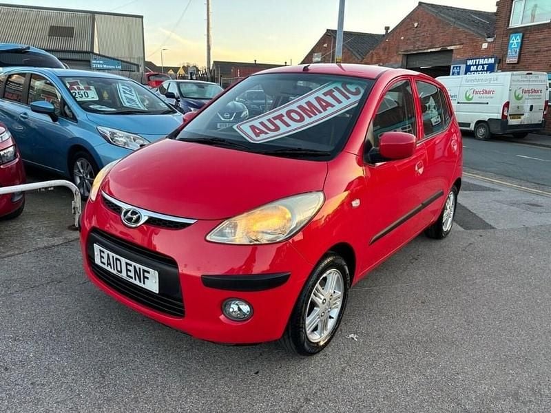 Used Hyundai i10 Comfort 77 HP (56 kW) 2010 Red Hatchback
