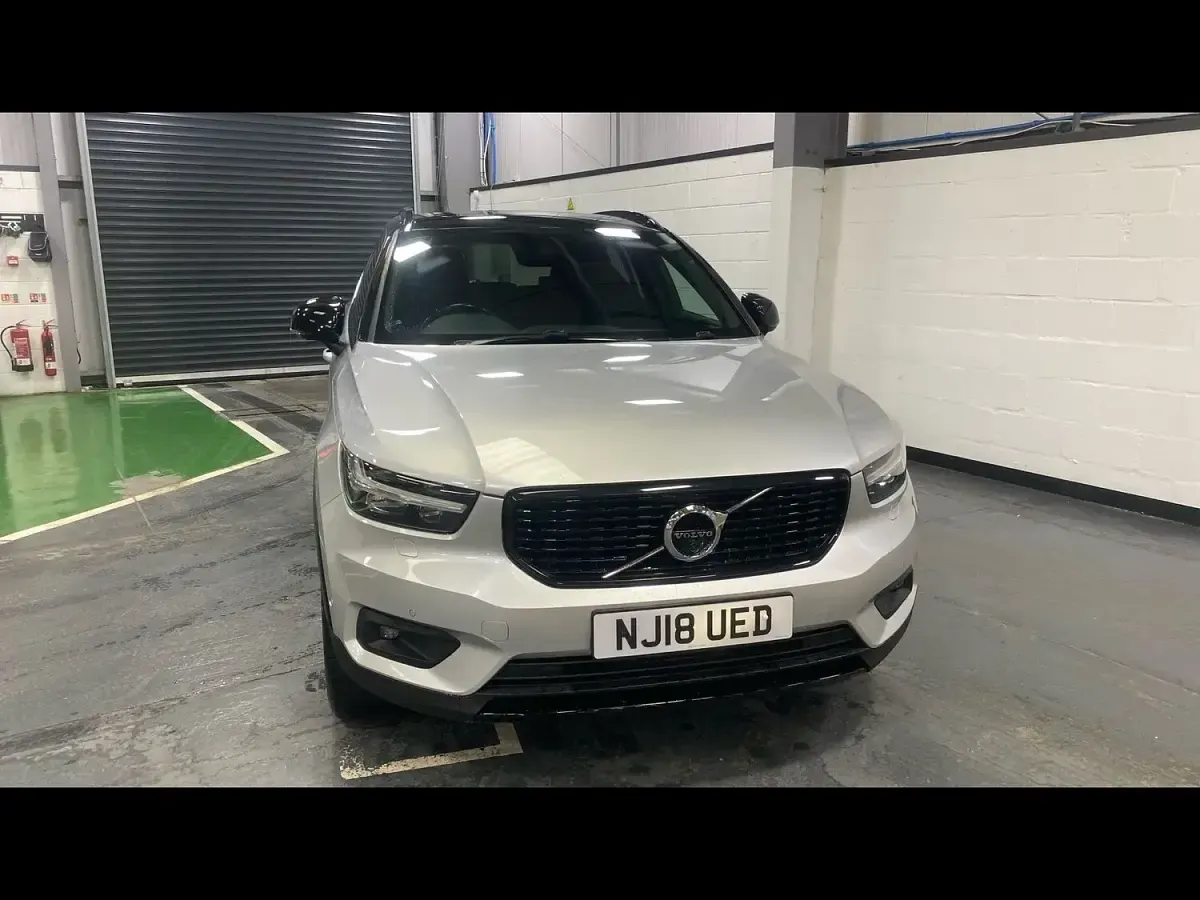 Used Volvo XC40 2018 Silver SUV