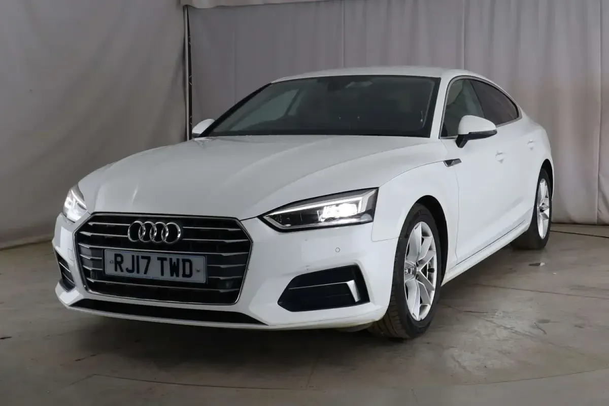 Używany Audi A5 Sport 2017 Biały Coupe