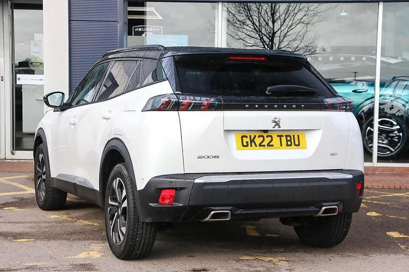 Begagnad Peugeot 2008 GTi 129 HK (94 kW) 2022 Vit SUV