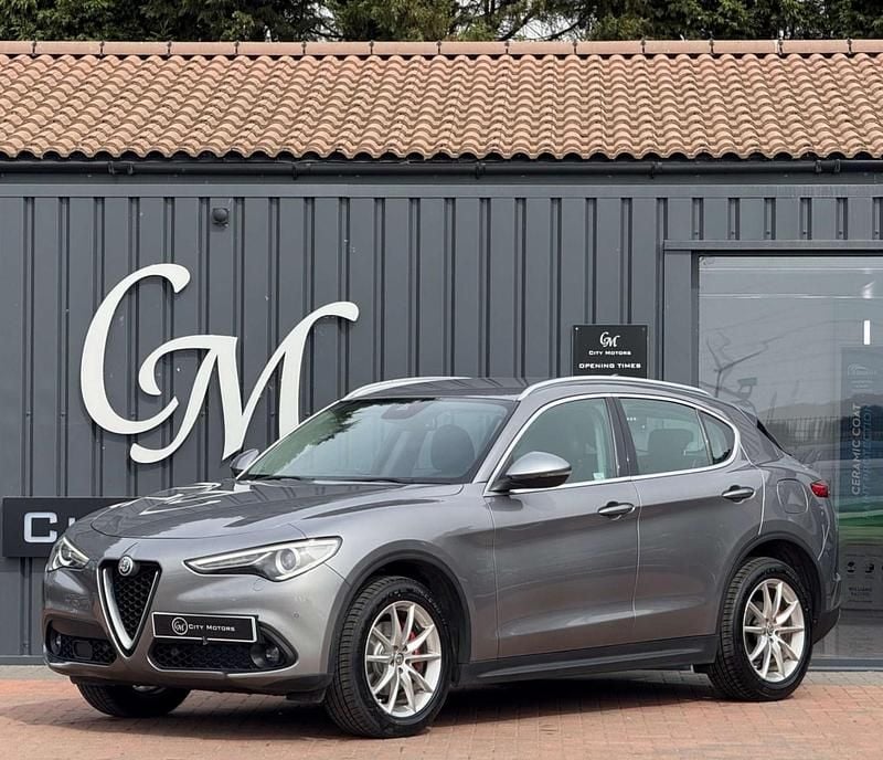 Grey Used 2018 Alfa Romeo Stelvio Edizione Speciale SUV | £13,690 (Fair price) - Image 1/4