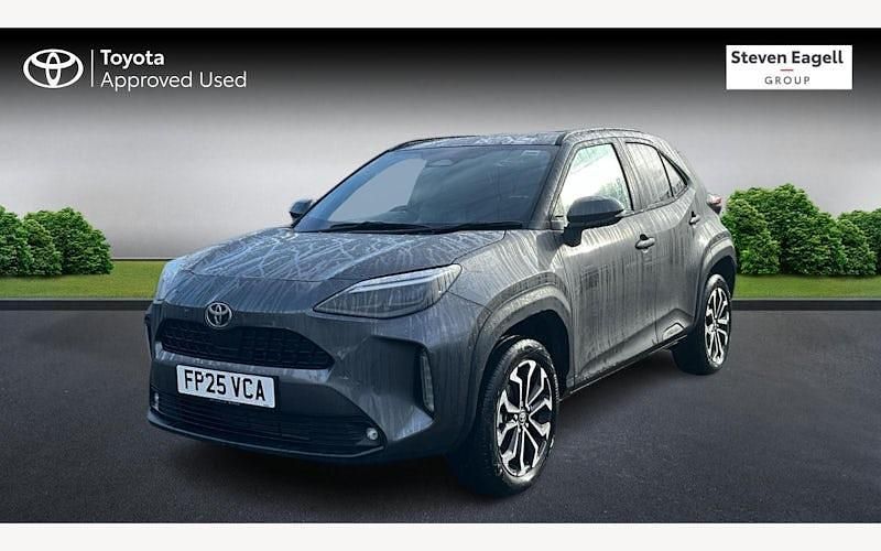 Used Toyota Yaris Hybrid Design 116 HP (85 kW) 2025 Estate