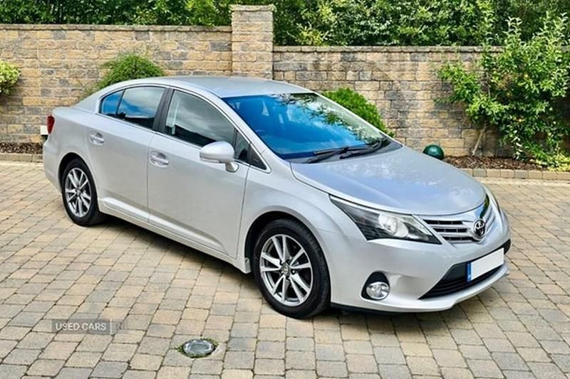 Silver Used 2015 Toyota Avensis Business Edition Sedan | £8,445 (Good price) - Image 1/1