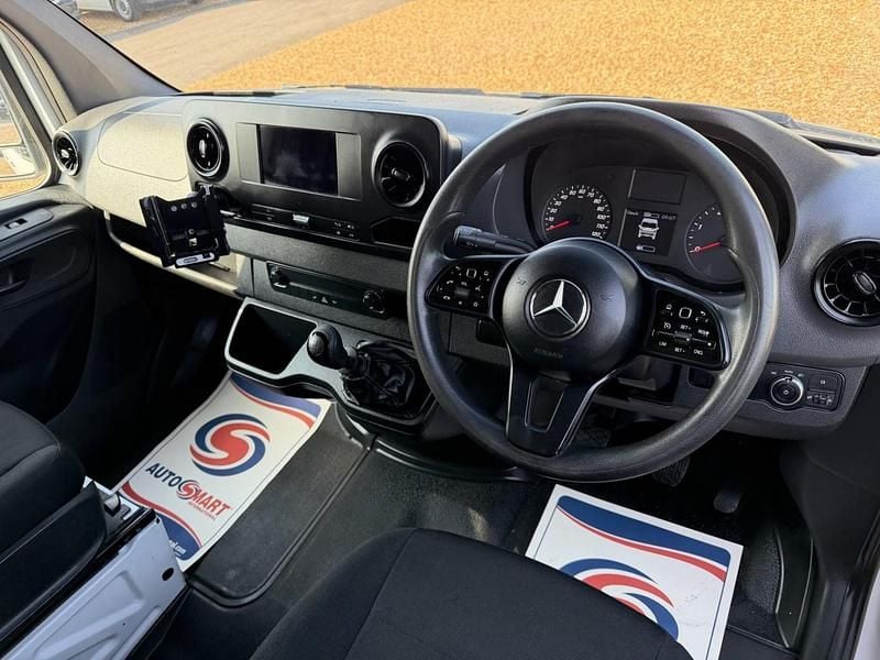 Begagnad Mercedes Sprinter 114 HK (83 kW) 2019 Vit Van