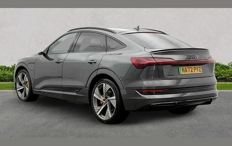 Used Audi e-tron Sportback Advanced 300 kW (408 HP) 2022 Grey SUV