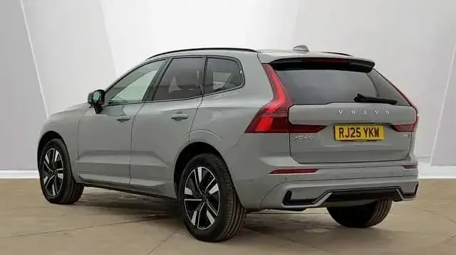 Used Volvo XC60 Plus 247 HP (181 kW) 2026 SUV