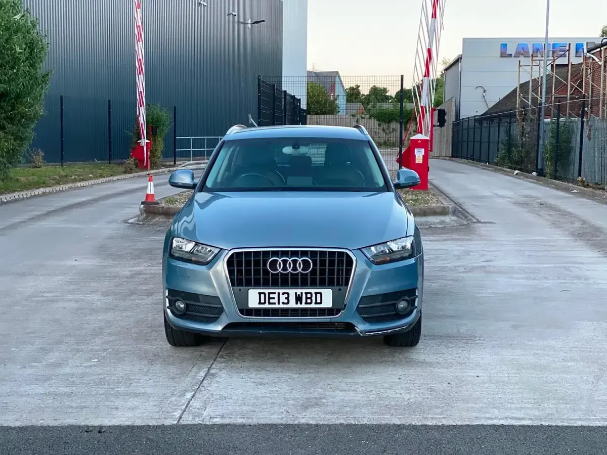 Used Audi Q3 2013 Blue SUV