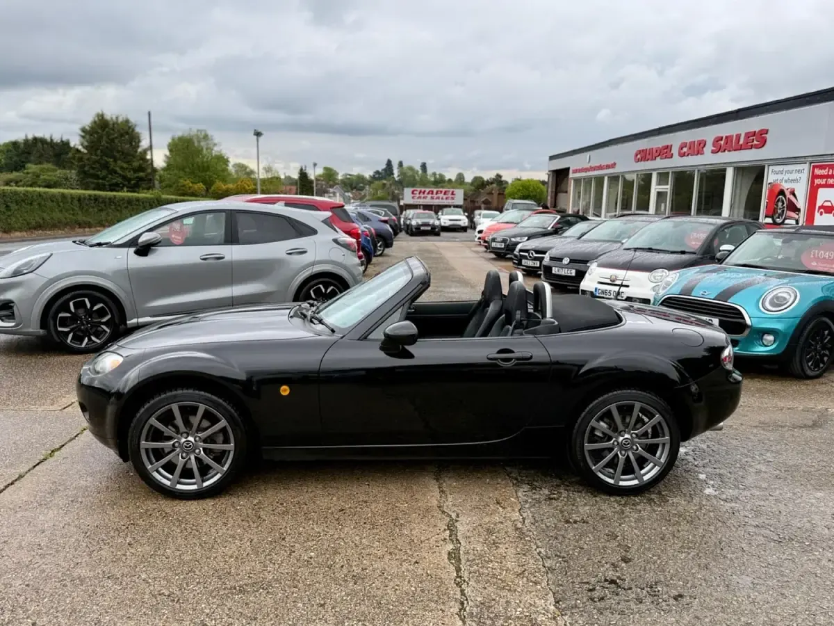 Usado Mazda MX5 Inclusive 161 CV (118 kW) 2009 Negro Descapotable