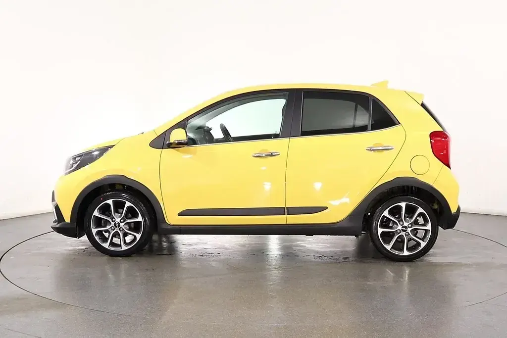 Używany Kia Picanto X-Line 67 KM (49 kW) 2022 Żółty Hatchback